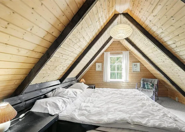 6786-allinge-asbakken-14 * Allinge-Sandvig